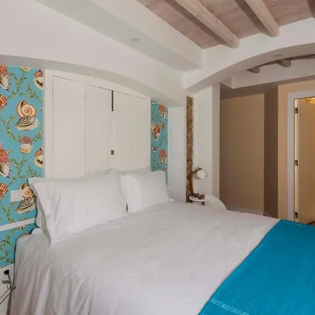 O Amorzinho Sintra Bed & Breakfast