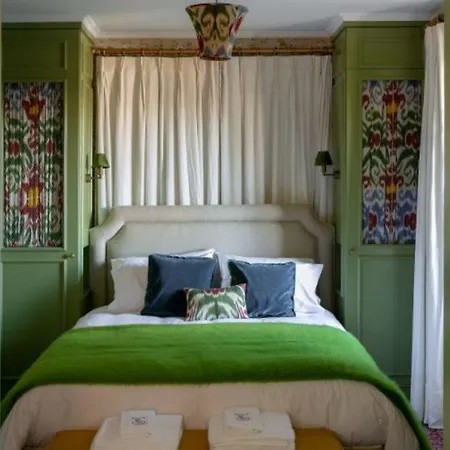 Rosegarden House - By Unlock Casa de hóspedes 2*