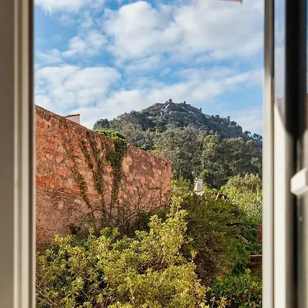 A Casa Amarela De Apartamento Sintra
