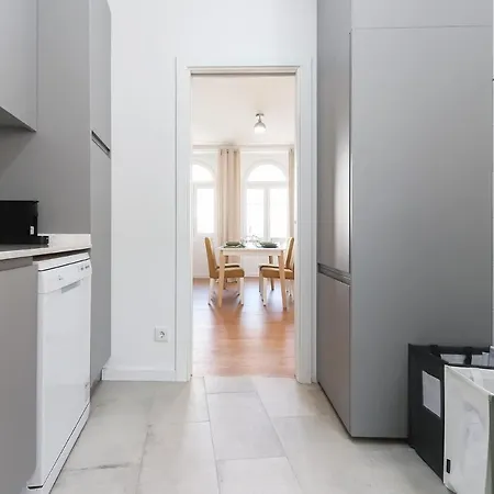 Apartment Flower Lux Iii *