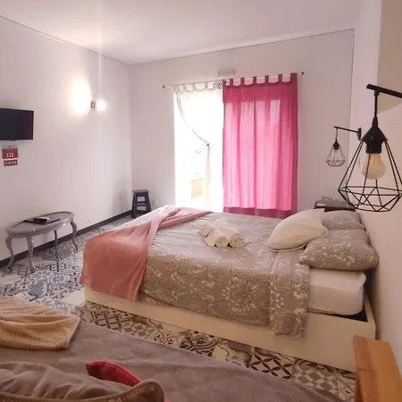De Cintra Apartment *