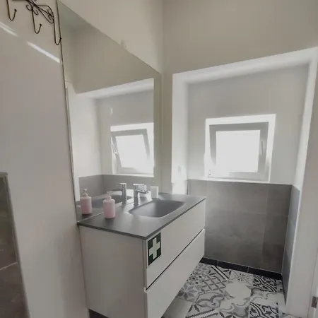 Apartment De Cintra