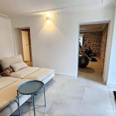 Chalet Hortense - Quiet House In Villa *