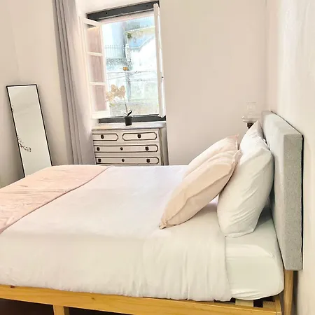 Historic Centre Romantism Capital Apartment *