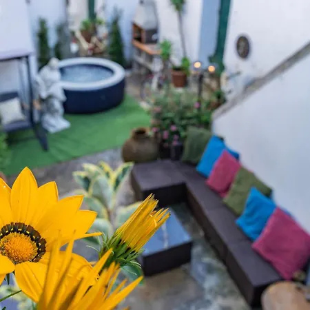 Hotel Wow - Unique Double Smart In 17th Century Palace! Hot Tub, Snooker, Bbq, Ps5, Sauna, Gym