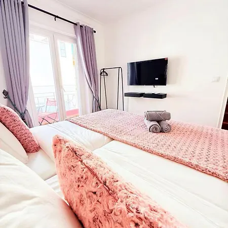 Happy Guest house *