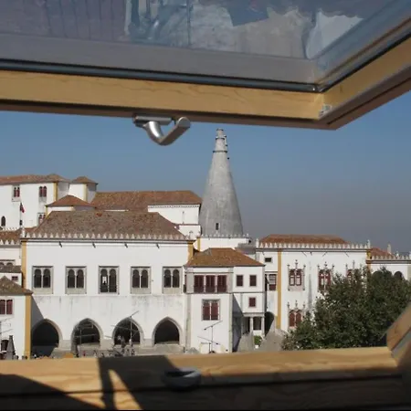 Old Town-palace Views Apartment *