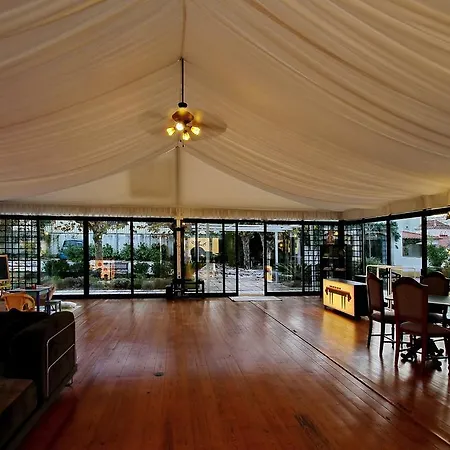 Casa de hóspedes Rosas 4*