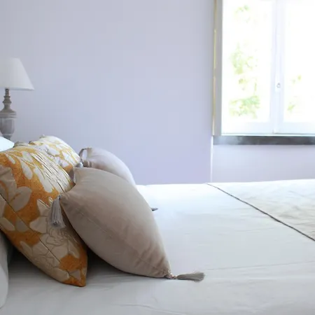 Bed & Breakfast Lanui Vintage Sintra