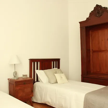 Lanui Vintage Bed & Breakfast Sintra