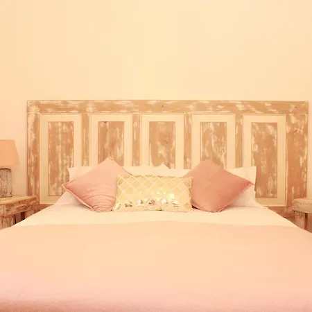 Bed & Breakfast Lanui Vintage Sintra