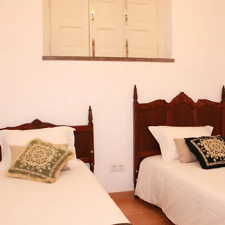Lanui Vintage Bed & Breakfast Sintra