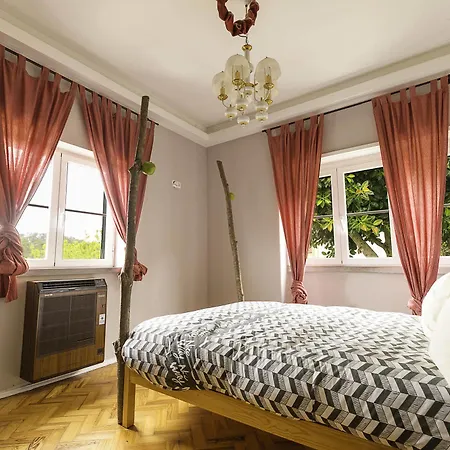 Nice Way Albergue *