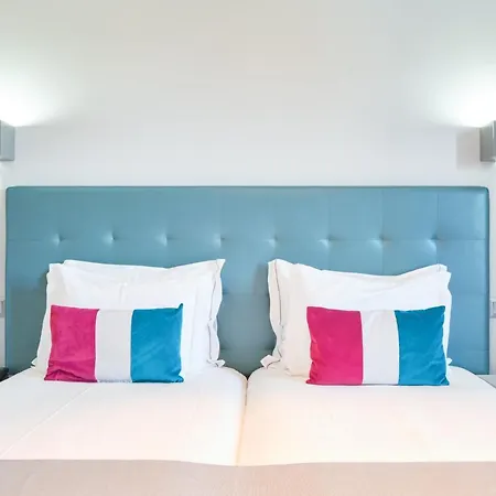 Bliss Hotel