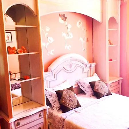 Spacious With Pool Apartment *