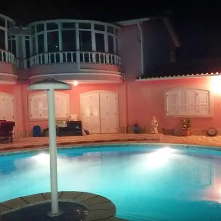 Charming In With Pool Apartment Sintra