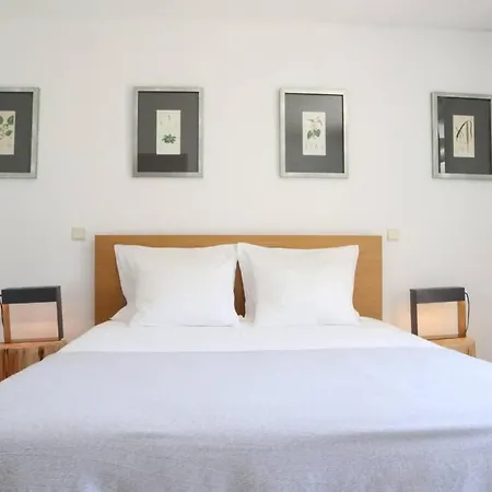 Holiday home Sequoias Country House With Pool & Private Forest Sintra