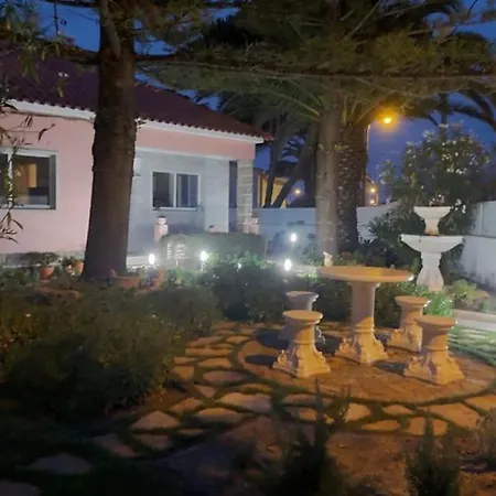 Holiday home Casa Dos Malmequeres *