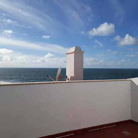 Holiday home Over The Ocean In Magoito-sintra