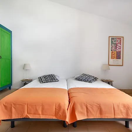 Joivy 3-Br Cottage With Terrace And Garden In Colares * Sintra
