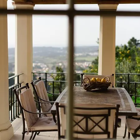 Monserrate - Country Villa
