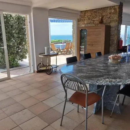 Mega Ocean Magoito - - * Sintra