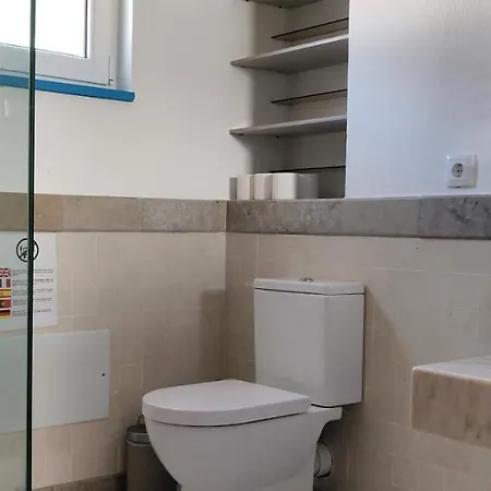 Guest house Mega Ocean Magoito - - Sintra