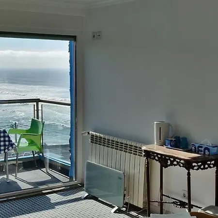Guest house Mega Ocean Magoito - - *