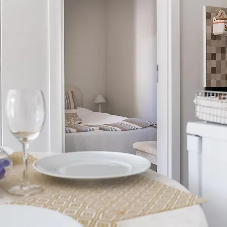 Apartment 2 Bedroom House And Garden Lounge Sintra