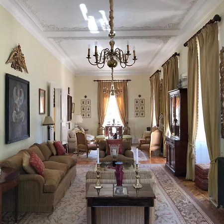 Luxurious Royal Estate In Historic Paradise