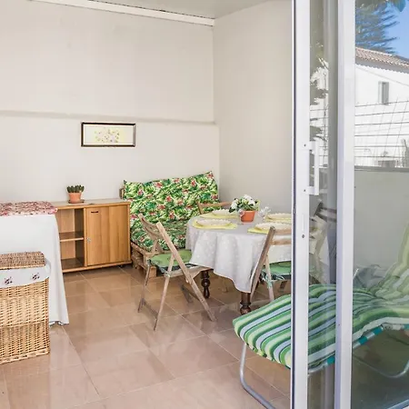 2 Bedroom House And Garden Lounge Sintra