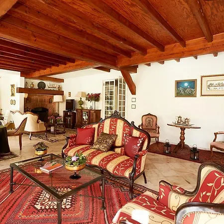 Santa Maria Casa Nostra Sintra