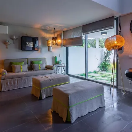 Cerrado Fontainhas Farm stay Sintra
