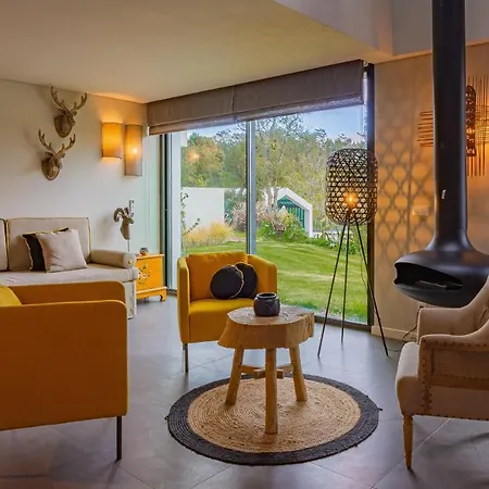 Cerrado Fontainhas Farm stay Sintra