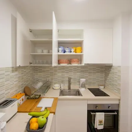 Apartment Farm