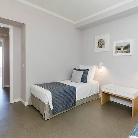 Hotel Arribas 4*