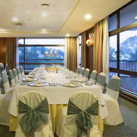 Nh Centro Hotel 4*
