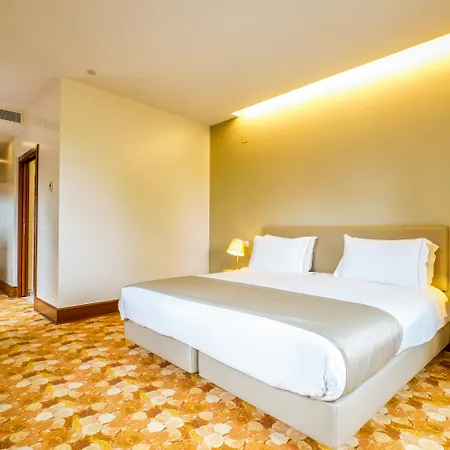 Boutique 4*