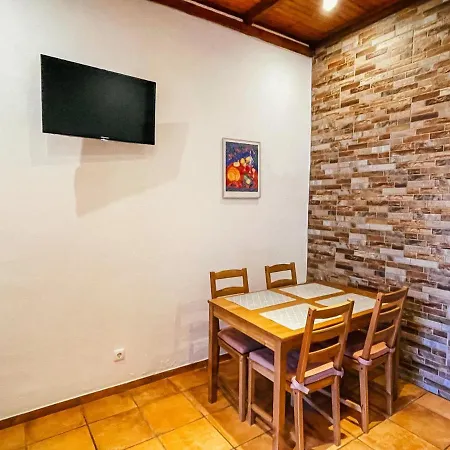 A Casa Amarela Apartment