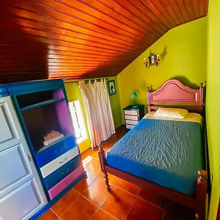 A Casa Amarela
