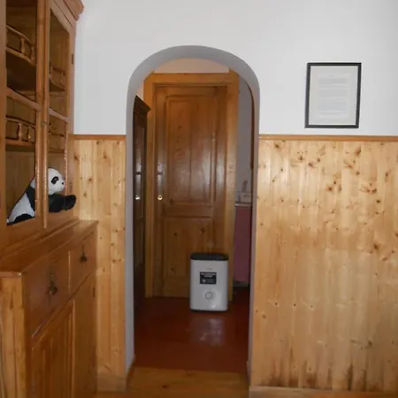 Small Albergue