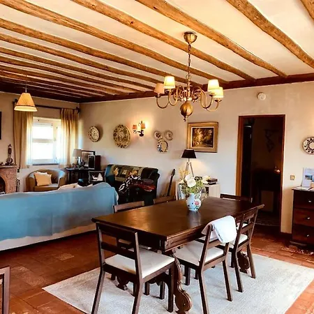 Charming House In With Private Pool Holiday home Sintra