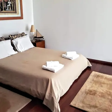 Colares Villa *