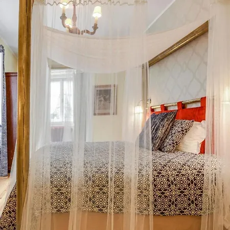 Apartment Luxa Charm House By Lovelystay Sintra