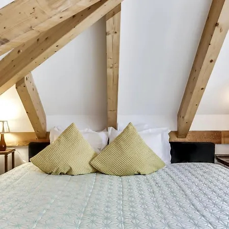 Luxa Charm House By Lovelystay Apartment *