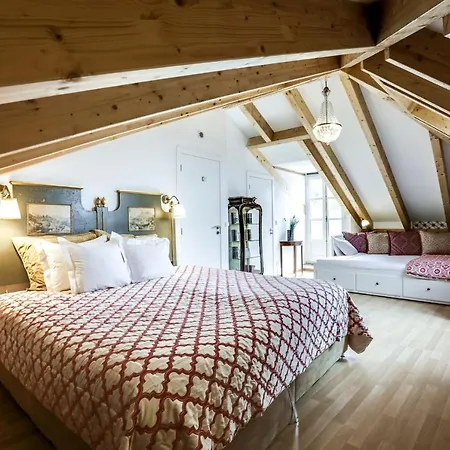 Apartment Luxa Charm House By Lovelystay *
