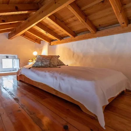 Casa Pequena By Lovelystay * Sintra