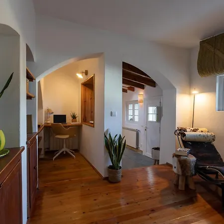 Casa Pequena By Lovelystay Holiday home