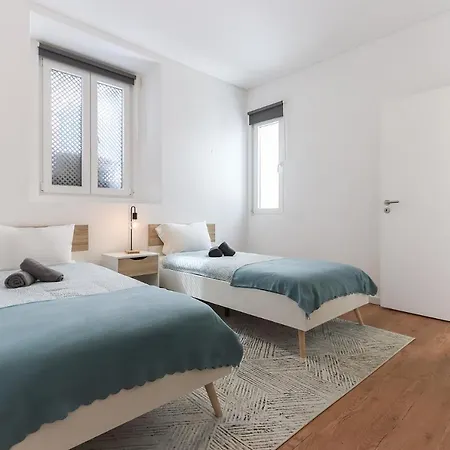 Apartment Flower Lux Ii