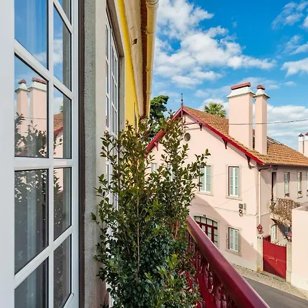 A Casa Amarela De * Sintra